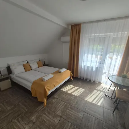 Felsoreti Vendeghaz Penzion Demjén