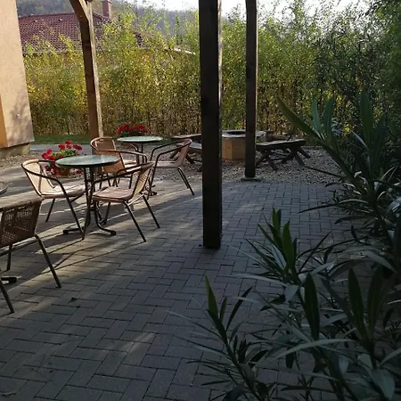 Felsoreti Vendeghaz Guest house